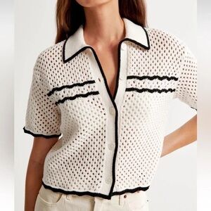 Abercrombie & Fitch White and Black Button Down Shirt